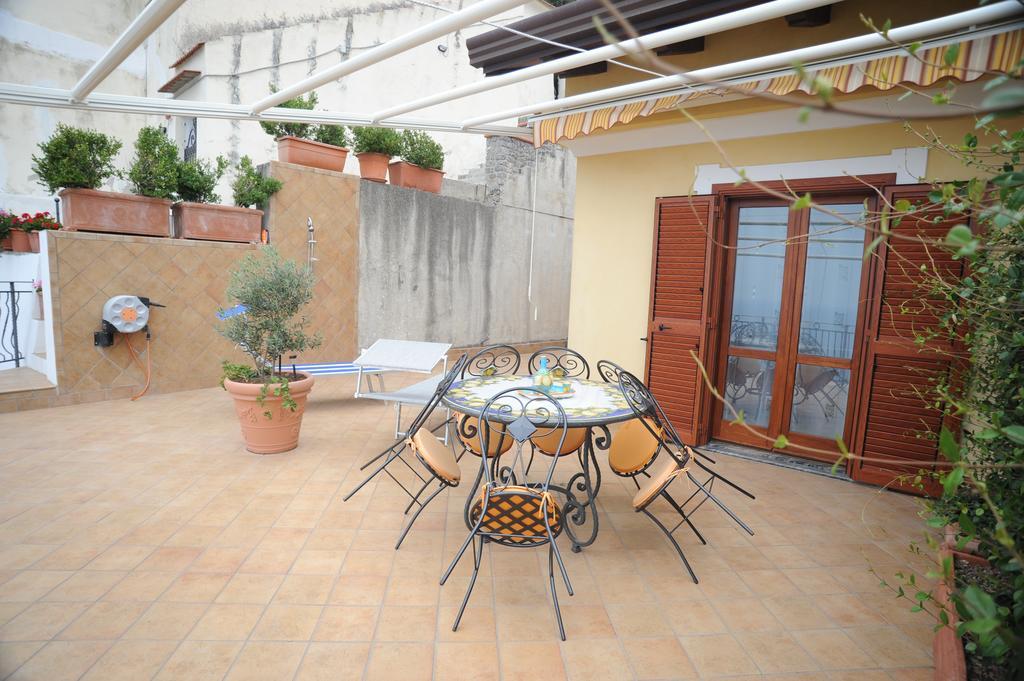 La Mela Blu Bed & Breakfast Furore Luaran gambar