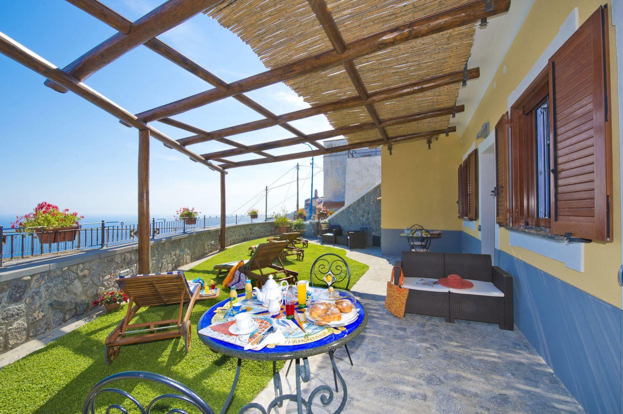 La Mela Blu Bed & Breakfast Furore Luaran gambar