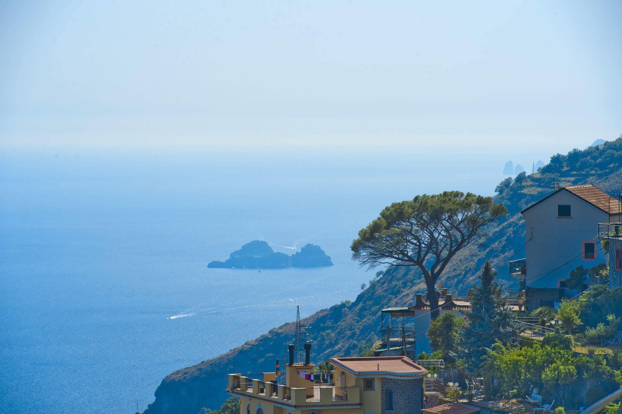 La Mela Blu Bed & Breakfast Furore Luaran gambar