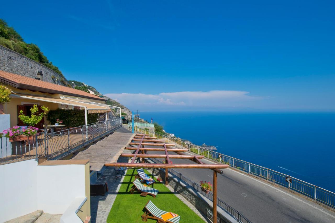 La Mela Blu Bed & Breakfast Furore Luaran gambar